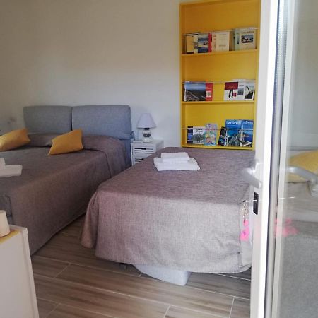 Flamingo Guest House- Rooms Olbia Exterior photo