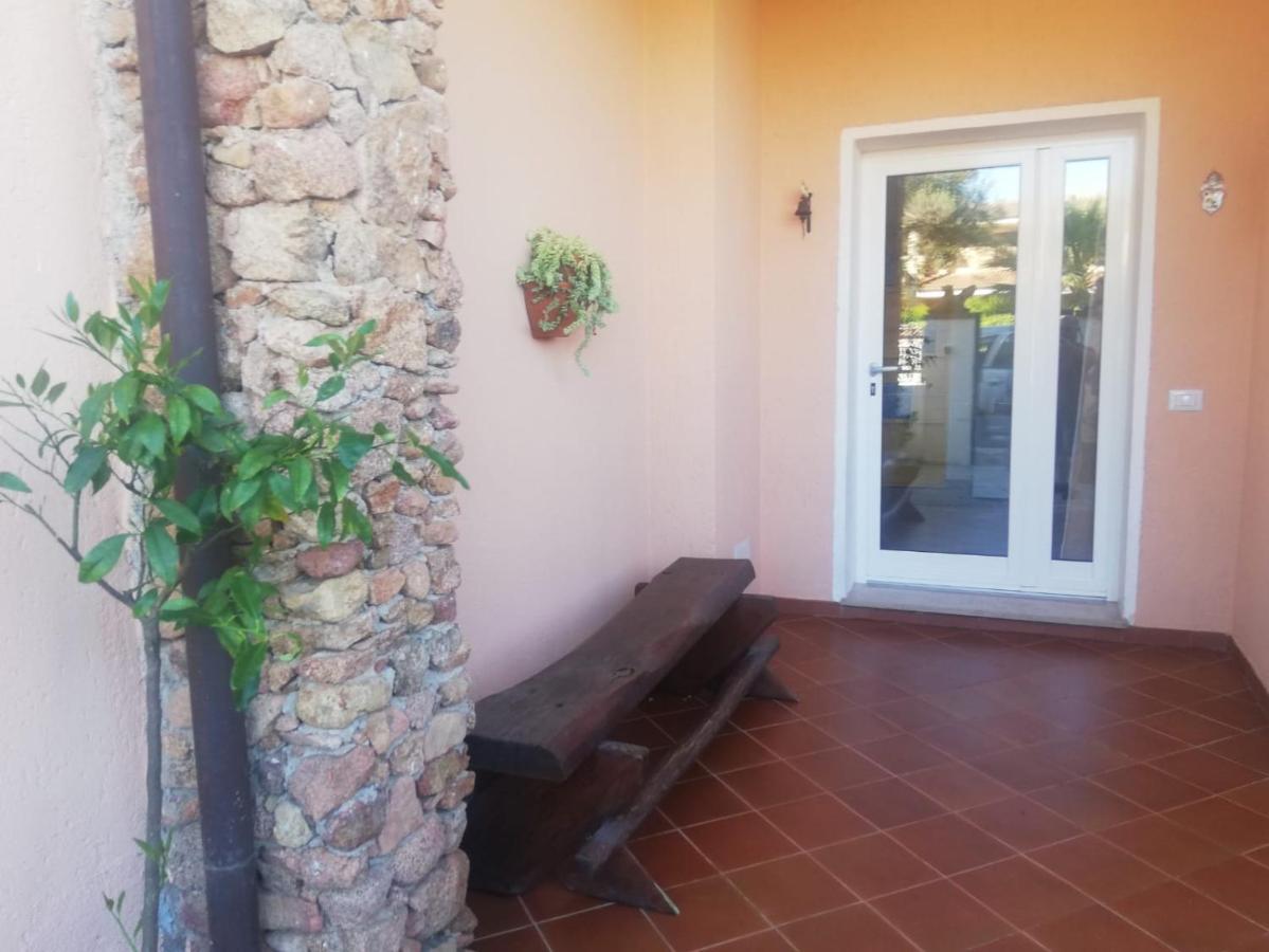 Flamingo Guest House- Rooms Olbia Exterior photo