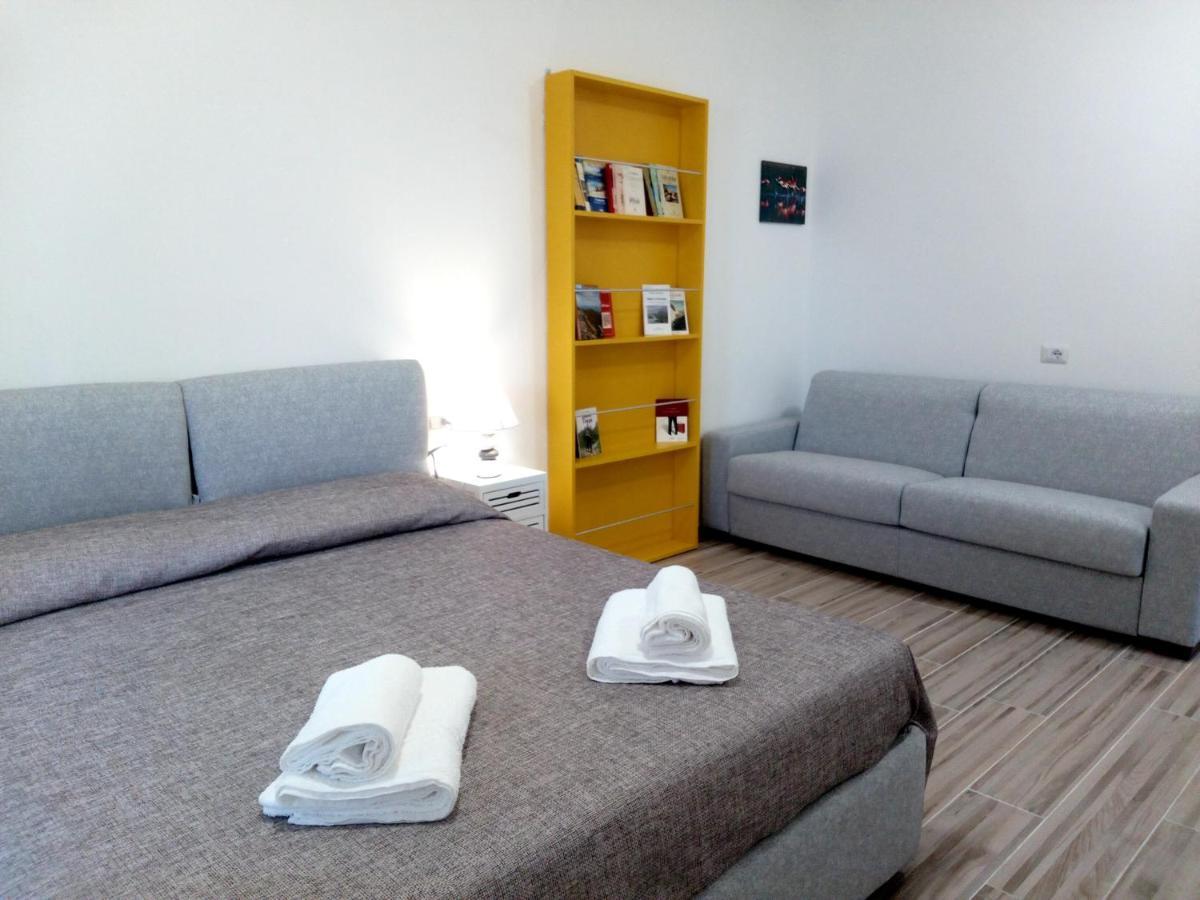 Flamingo Guest House- Rooms Olbia Exterior photo